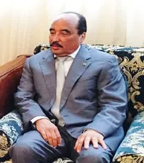 الرئيس الموريتاني محمد ولد عبد العزيز خلال مقابلته مع صحيفة الأهرام 