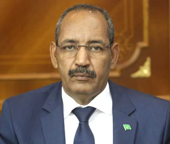 وفد من الداخلية يغادر إلى الإمارات في زيارة ليومين