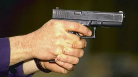 ذوو القتيلة بنت أحمد سالم يروون للأخبار علاقتها بالشرطي