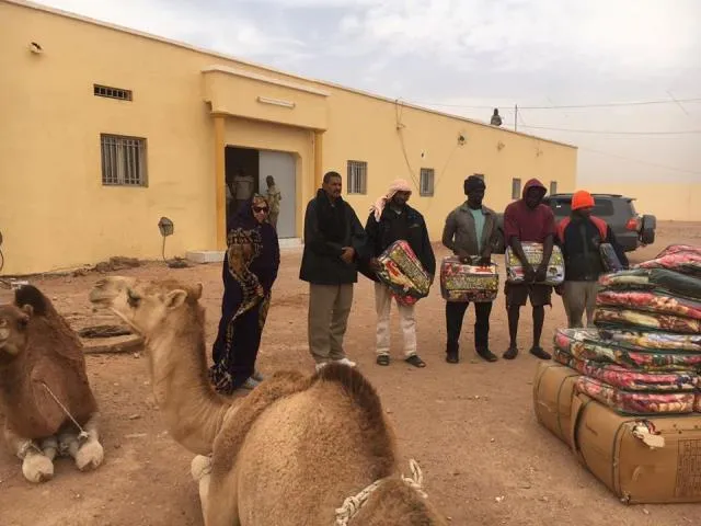 "الرحمة" تقدم مساعدات لنزلاء سجن بئر أم اكرين