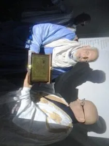 سلم الوالي المتقاعد التكريم للمدير السابق لثانوية الامتياز محمد لمي