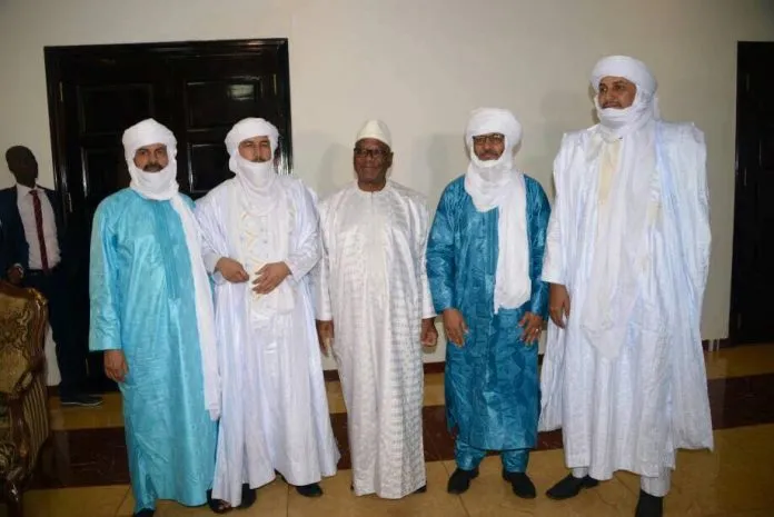 الرئيس المالي ابراهيم بوبكر كيتا ووفد من تنسيقية الحركات الأزوادية ?