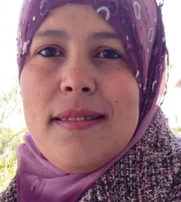 سناء حميدات - كاتبة وباحثة في اللغة والأدب العربيين