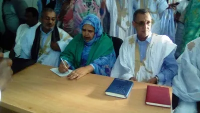 جانب من اجتماع بعثة حملة انتساب الحزب الحاكم إلى مدينة نواذيبو (تصوي?