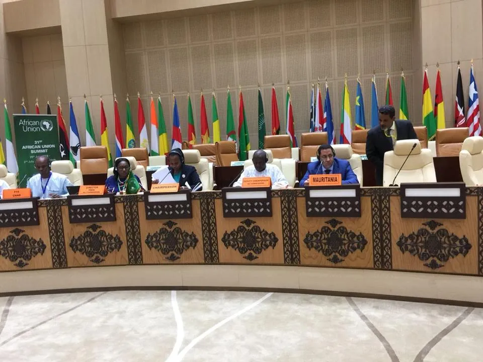 36333902_1733144910103277_8143599632094593024_n