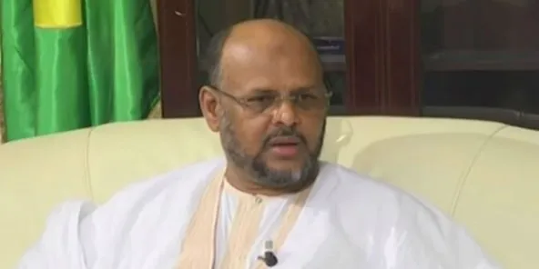 الكاتب محمد جميل منصور