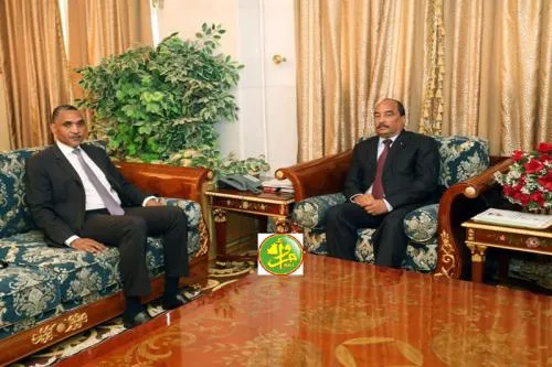 الوزير الأول محمد سالم ولد البشير رفقة الرئيس محمد ولد عبد العزيز ـ (A