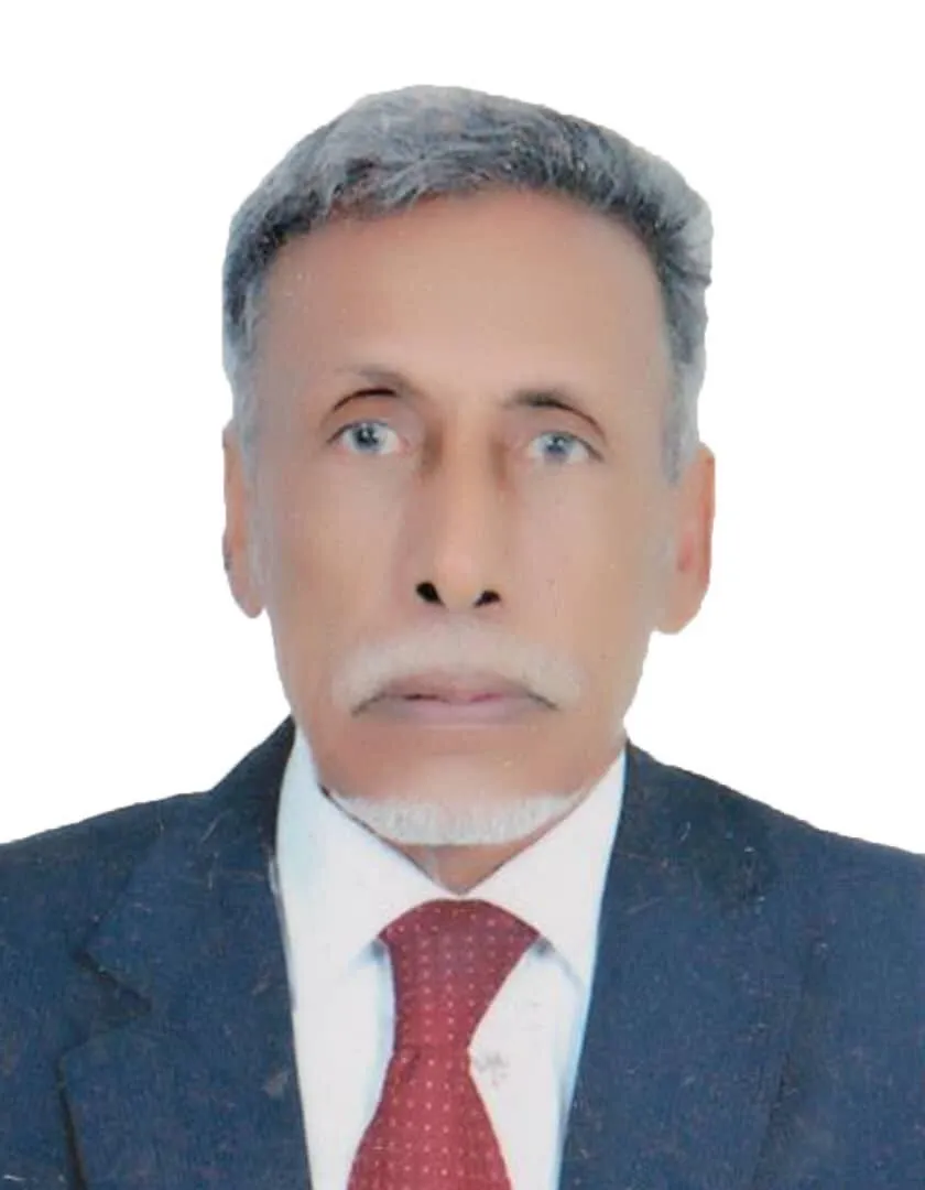 كبير ولد فال ـ محام، ومدير سابق بالبنك المركزي