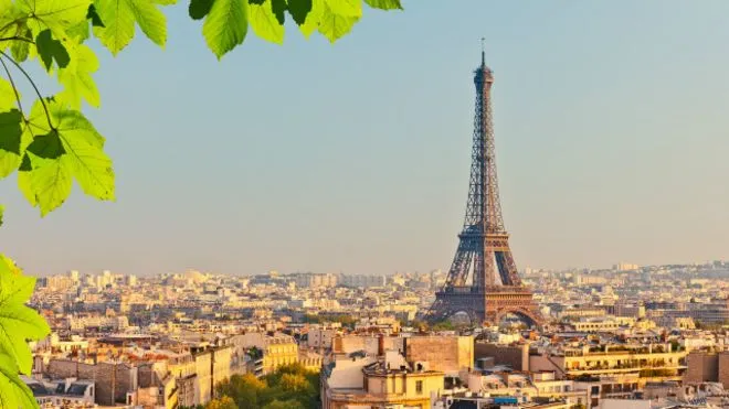 160211153906_paris_eiffel_640x360_thinkstock_nocredit