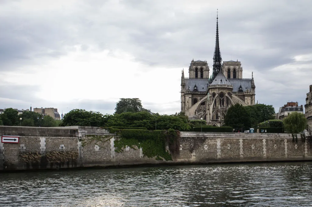 notre-dame-before6