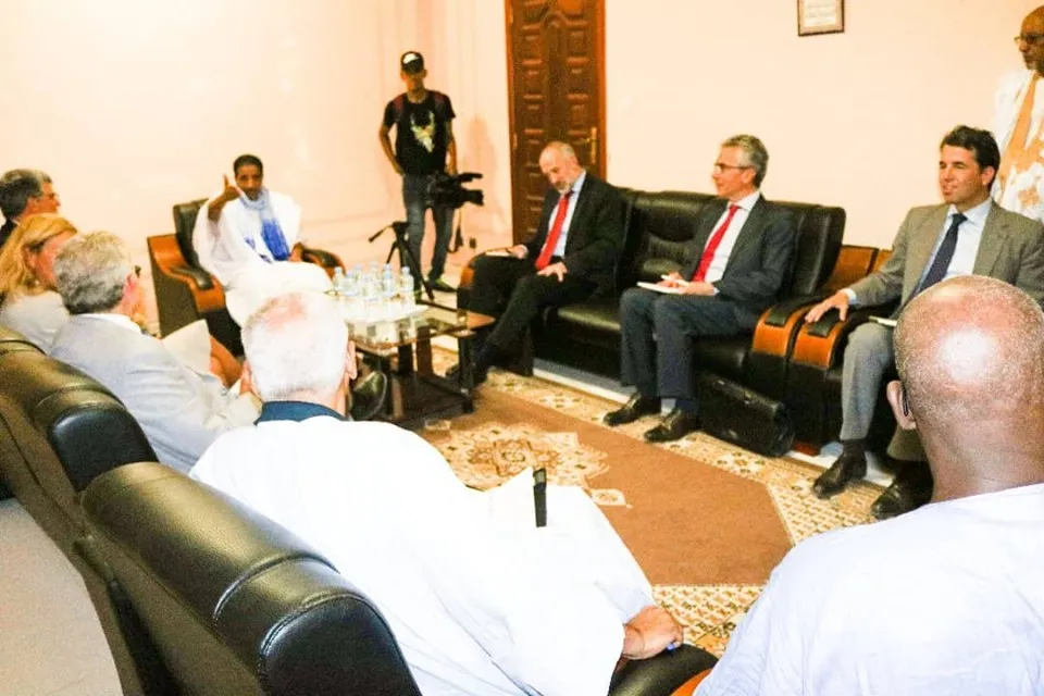 المترشح محمد ولد مولود خلال مباحثاته مع الوفد الأوروبي