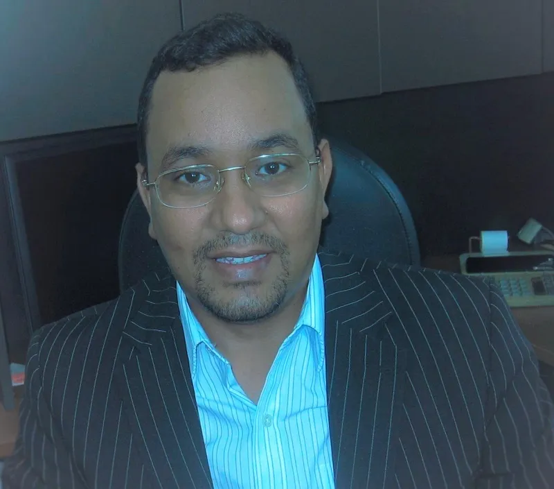 باب ولد الشيخ سيديا - خبير اقتصادي مقيم في كندا