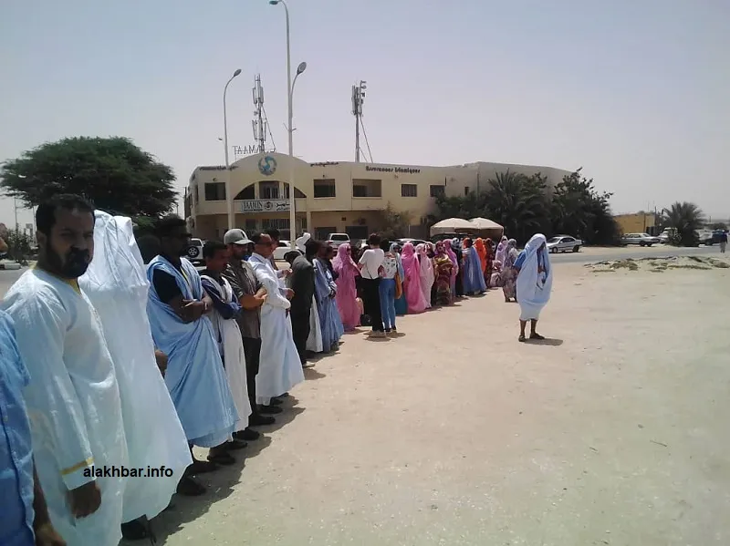 جانب من الوقفة الاحتجاجية اليوم الأربعاء (الأخبار)