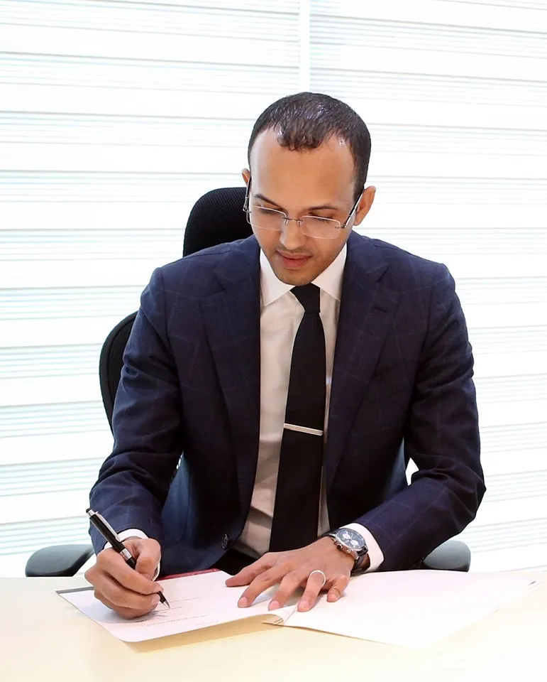 مدير ديوان محافظ البنك المركزي ومسؤول الإعلام والعلاقات العامة سيدي