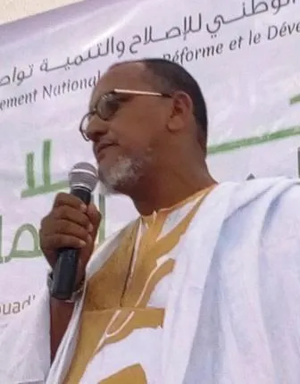 النائب البرلماني عن مدينة نواذيبو القطب لمات طالب بإزالة معاناة الس?