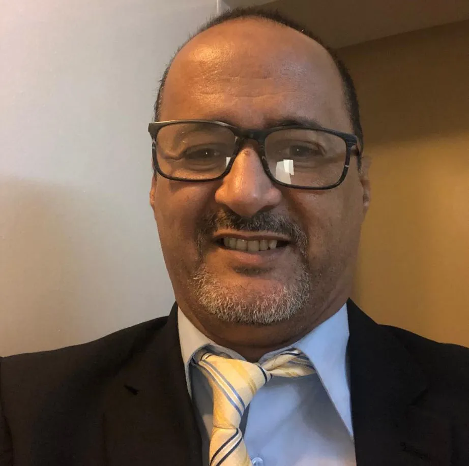 8ff55170-5891-4bfa-aae4-4a74548d8d3c