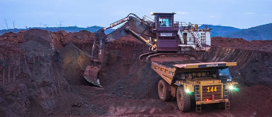 feat_image-mining-contracting