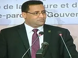 المدير العام للشركة الوطنية للصناعة والمناجم "اسنيم" المختار ولد اجا
