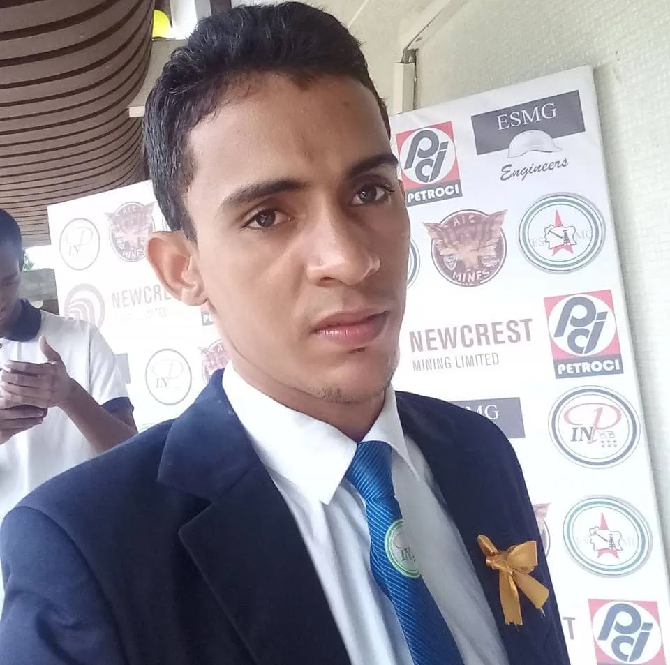محمد الأمين تاويه - طالب هندسة بترول بساحل العاج