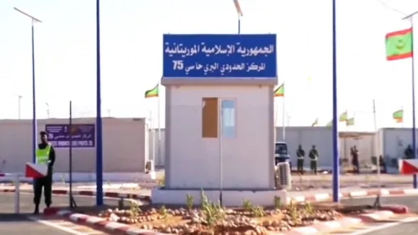 المعبر الحدودي بين موريتانيا والجزائر