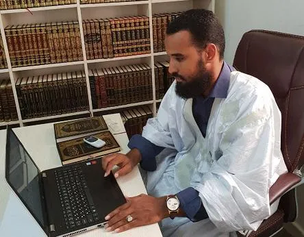 وكتبه إيمانا واحتسابًا محمد بن محمد الأمين بن الطالب إبراهيم البخار?