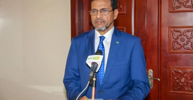 وزير الصحة الموريتاني محمد نذير ولد حامد