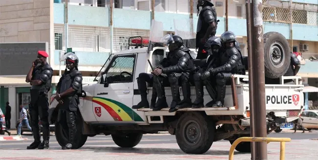 police-senegal-1