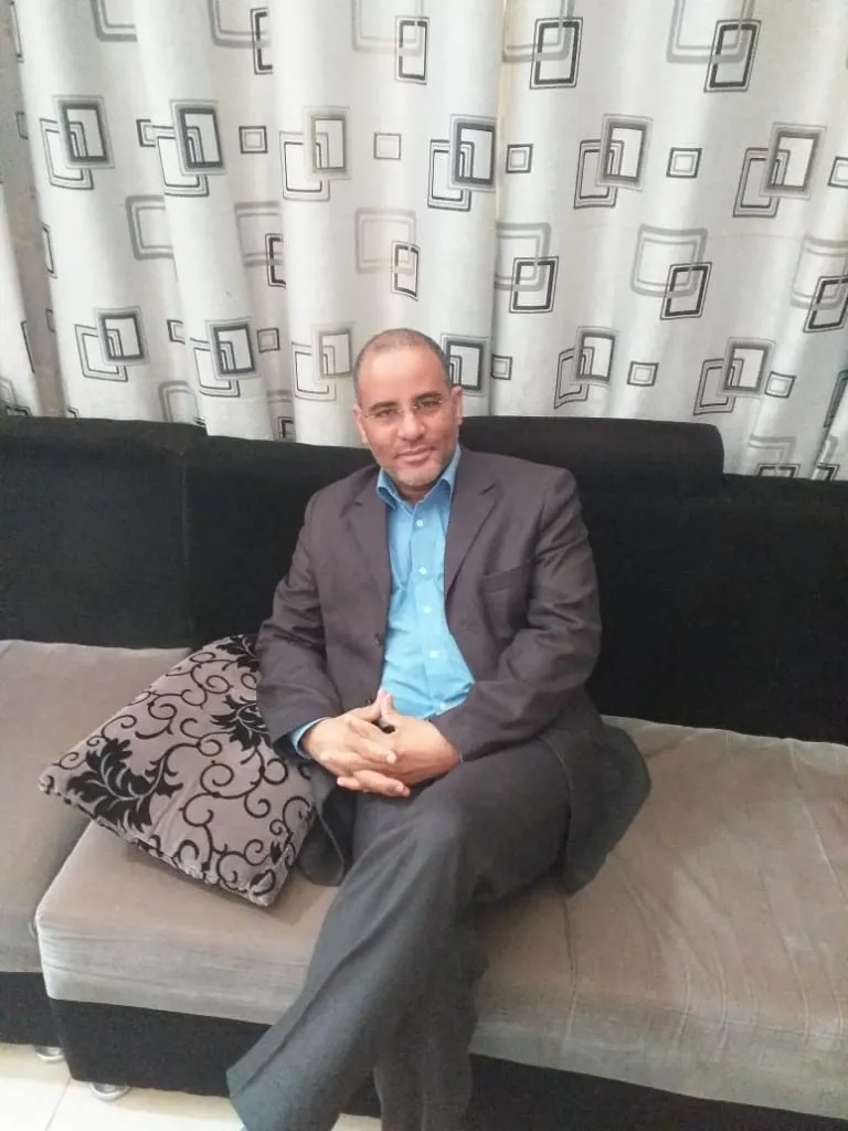 عبد المالك ان ولد حني: كاتب