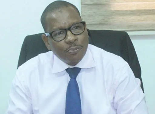 نوتون أحمد باري: رئيس لجنة الانتخابات ببوركينافاسو