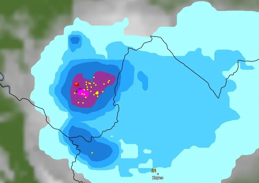 توزع السحب عند الساعة 10:55 من يوم 6 يوليو الجاري، الإشارة عند مدينة سيل