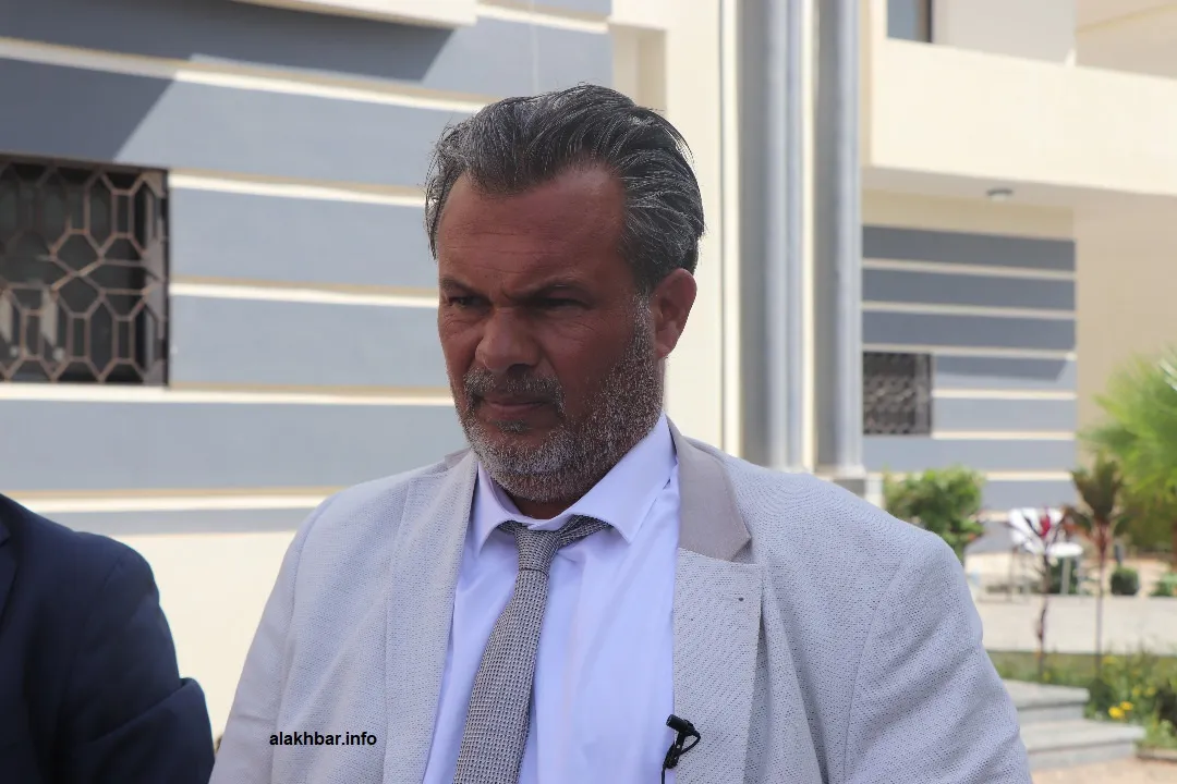 المحامي الفرنسي دفيد راجو خلال نقطة صحفية اليوم من منزل الرئيس الساب