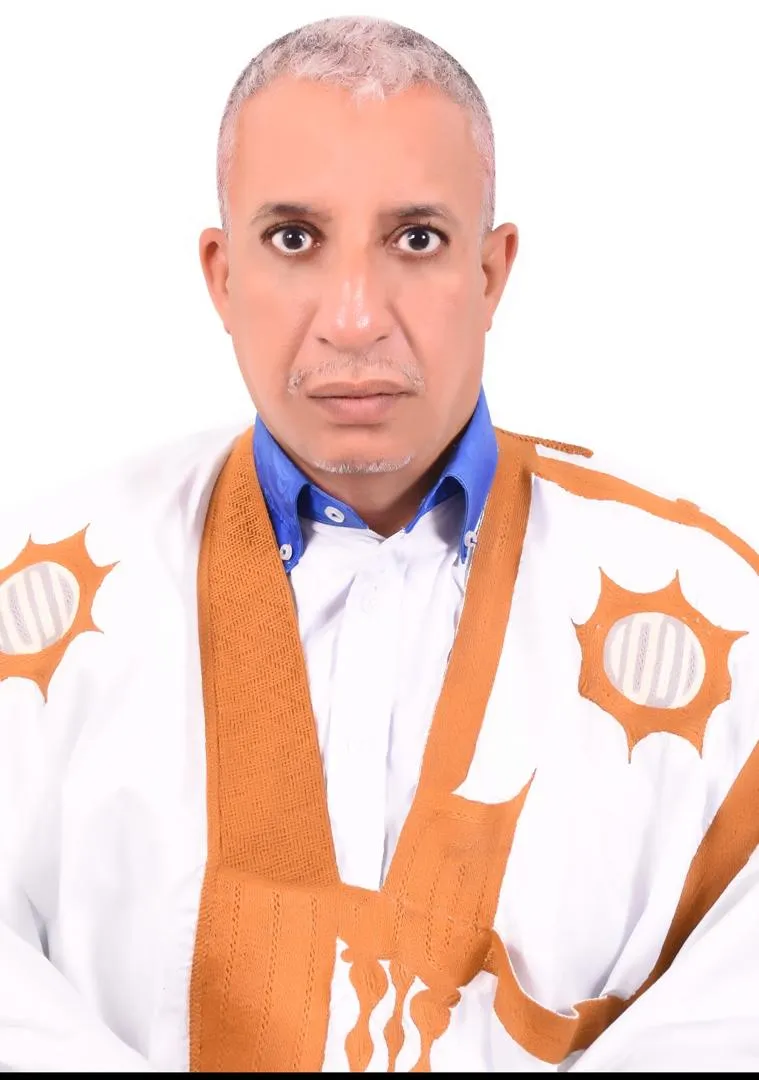 المختار ولد داهى،سفير سابق.