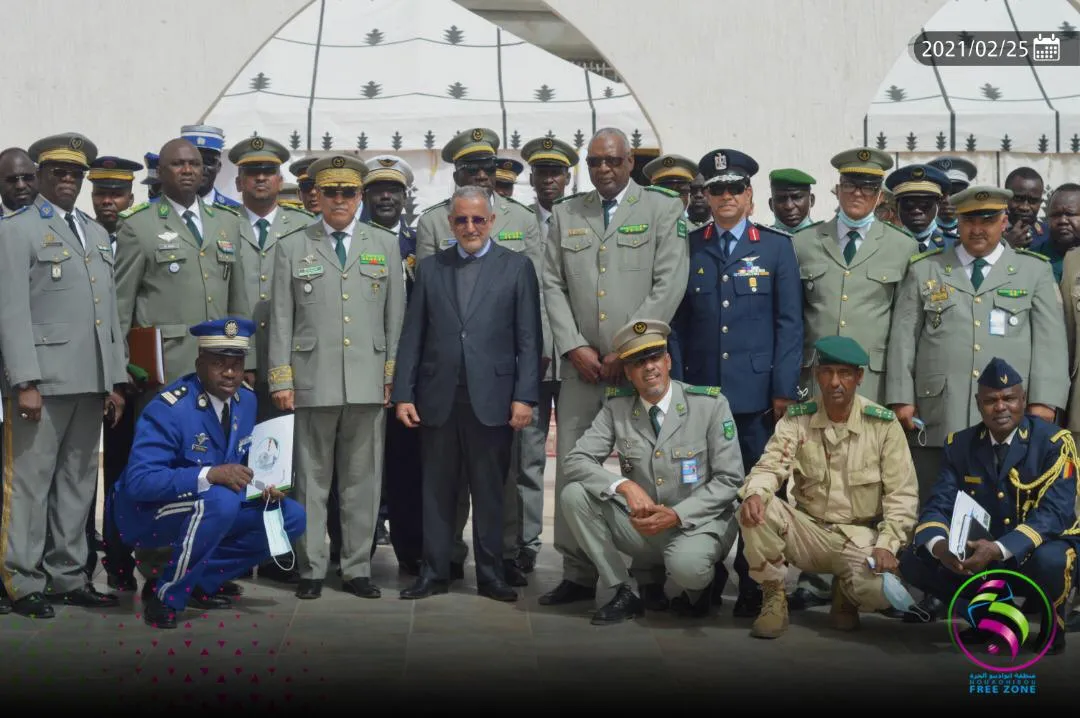 جانب من الوفد العسكري الذي زار المنطقة الحرة اليوم/ صور خلية الإعلام 
