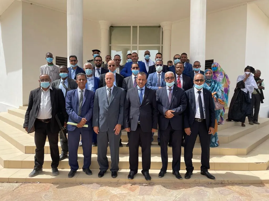صورة جماعية لحضور حفل تبادل المهام في محكمة الحسابات اليوم