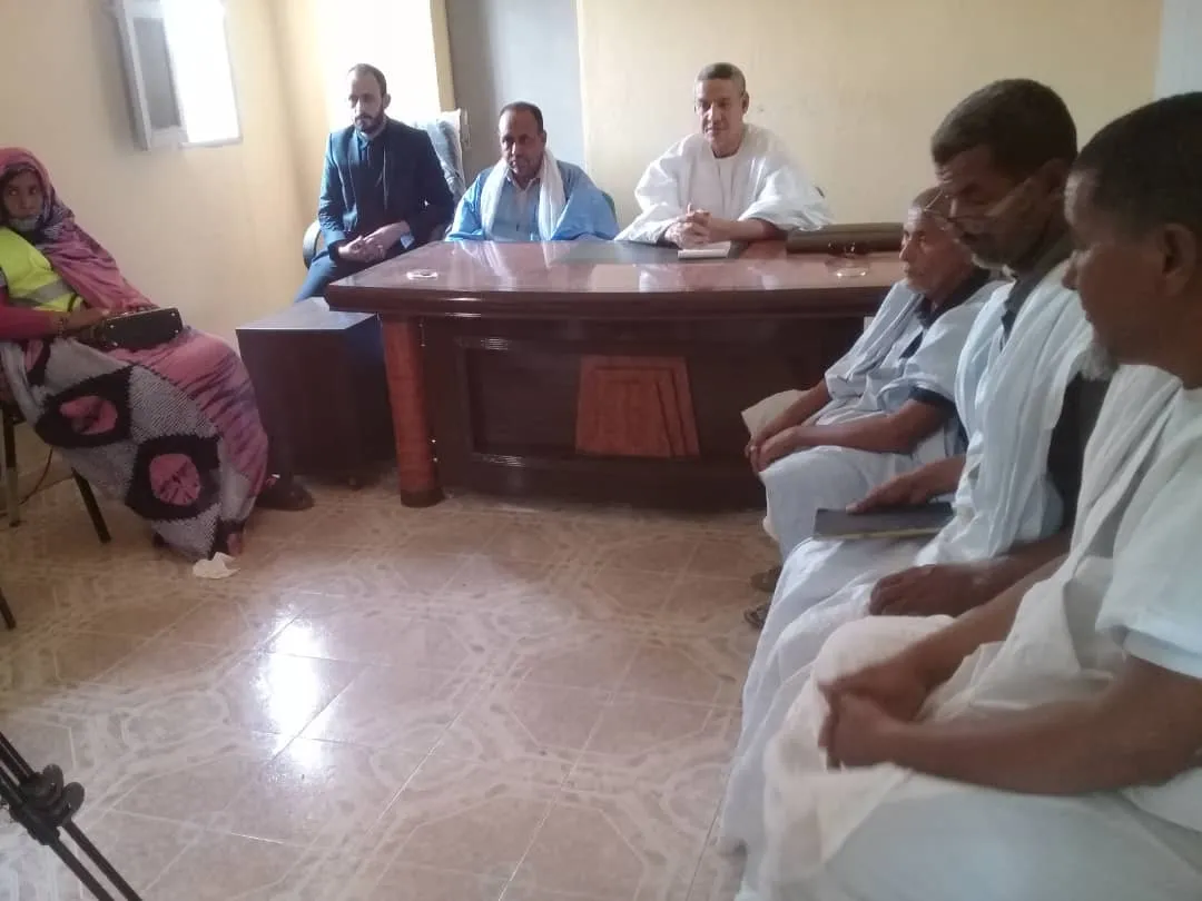 جانب من لقاء رئيس السلطة مع الفاعلين في مجال النقل بولاية آدرار