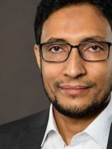 سيدي بوبكر احمد بن ويس / دكتور الرياضيات و الاحصاء و خبير الذكاء الاص?