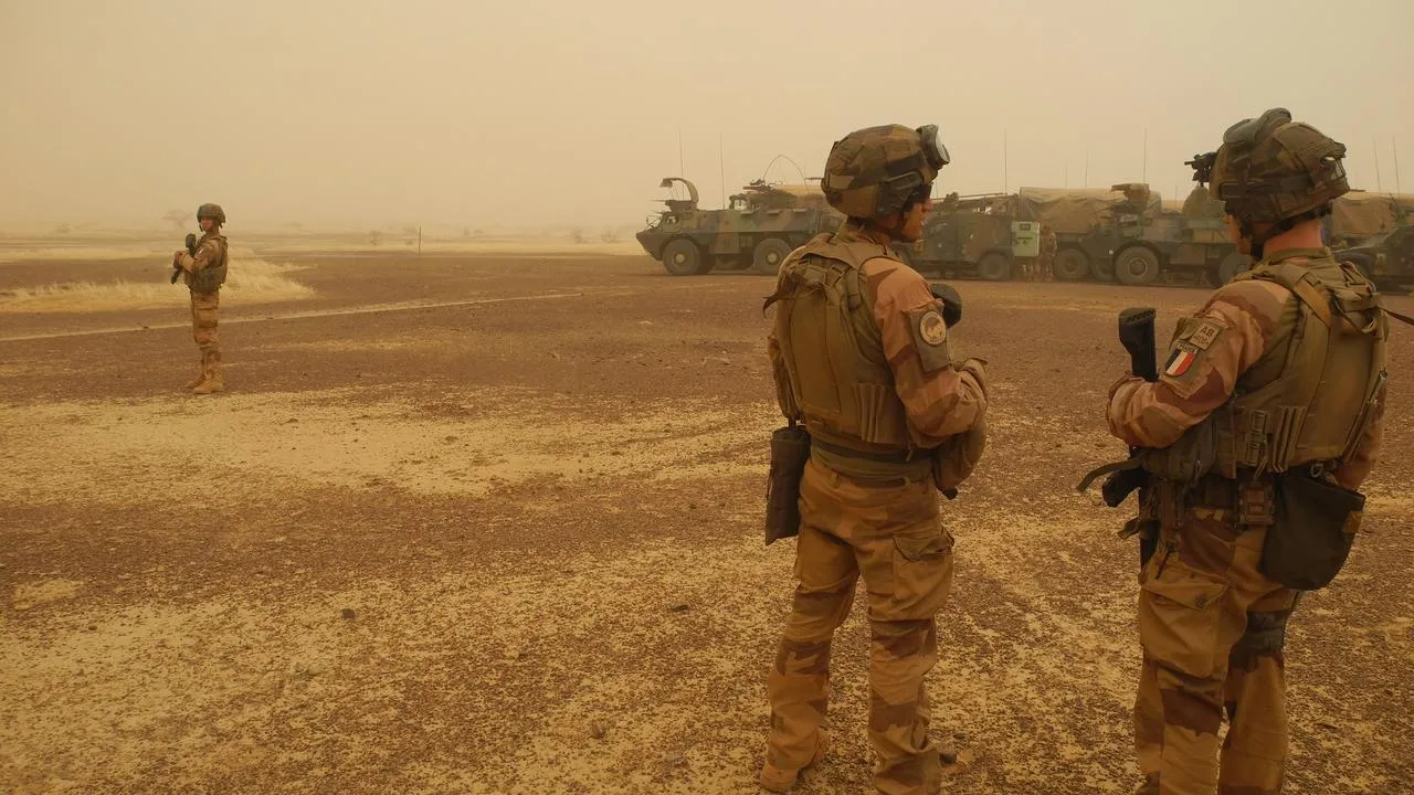 militaires-francais-mali-barkhane-armee-soldats-dbe176-0@1x