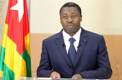 فور نياسينغبي: رئيس التوغو