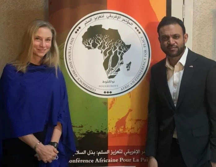 السفير الأمريكي المتجول للحرية الدينية رشاد حسين، والسفيرة الأمريك?