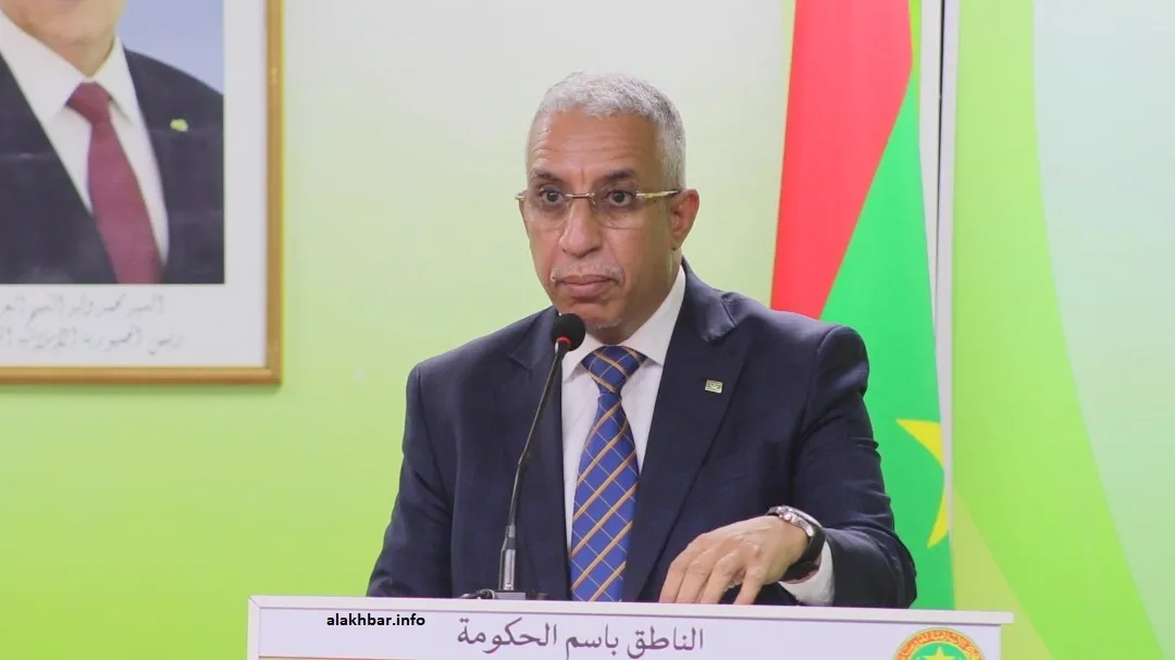 وزير الثقافة والشباب والرياضة والعلاقات مع البرلمان الناطق باسم الح