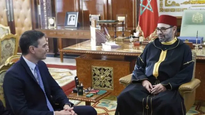 العاهل المغربي الملك محمد السادس ورئيس الحكومة الإسبانية بيدرو سانش