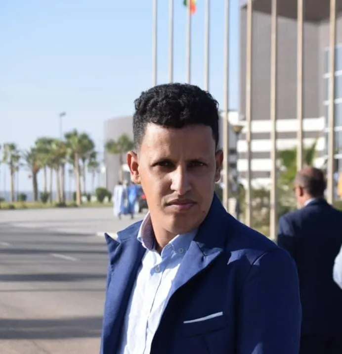  مصطفى سيديا ـ صحفي