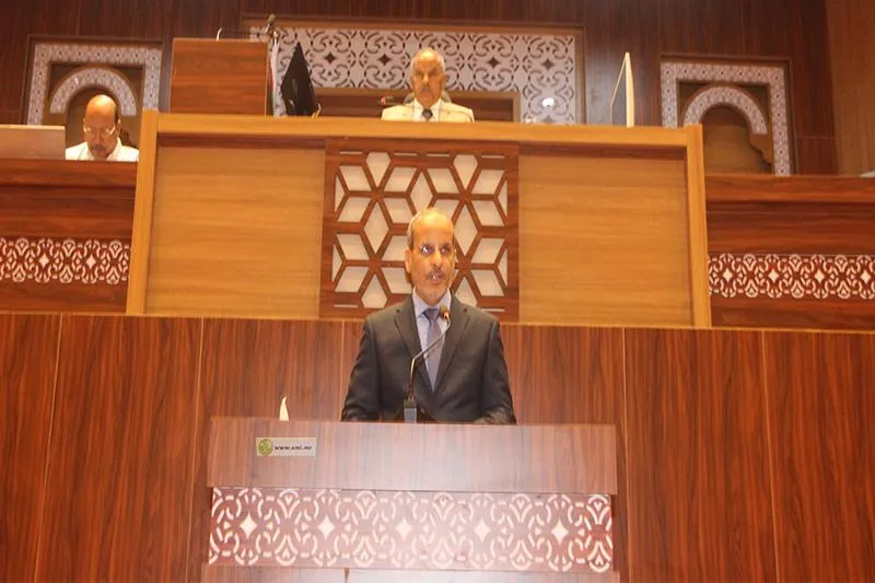محمد ماء العينين أييه وزير التهذيب الوطني وإصلاح النظام التعليمي 