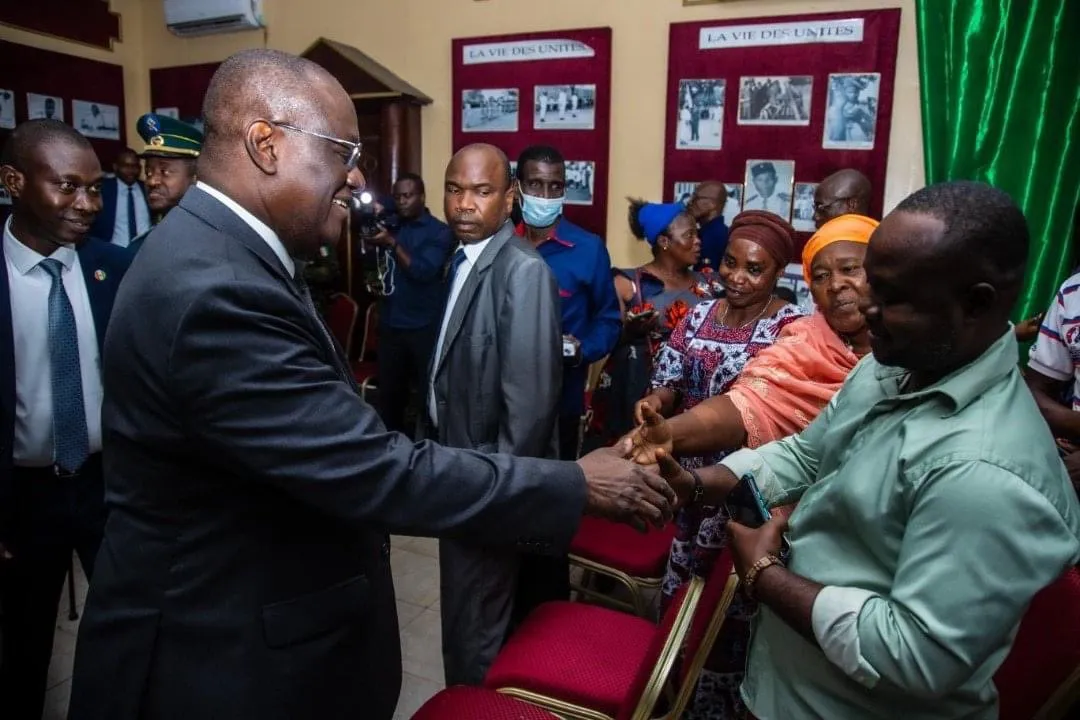 تيني إبراهيما واتارا: وزير الدفاع الإيفواري 