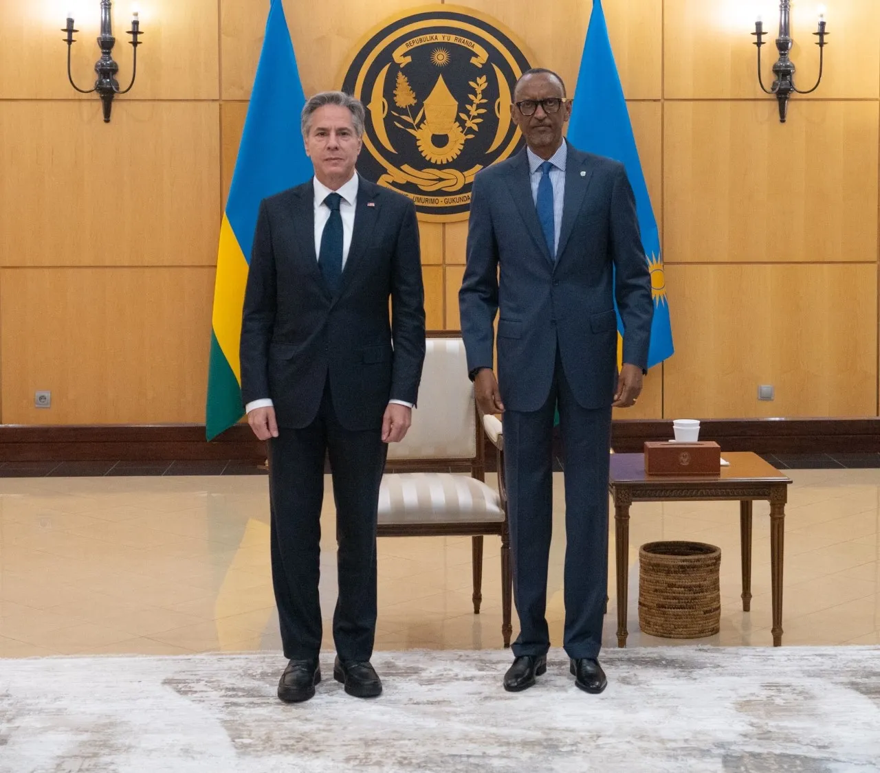 الرئيس الرواندي بول كاغامي ووزير الخارجية الأمريكي أنتوني بلينكن 