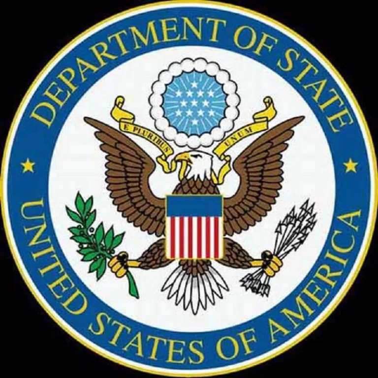 US-Embassy-Ambassade-Etats-Unis-USA-Amerique-768x768
