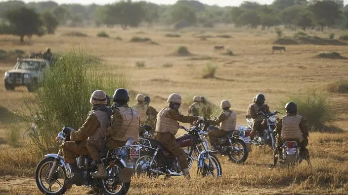 d4fb5d5e69cf4967d4eaaf2788bbfb4fbea71d2ca415cd3d53b23b18f2b79516