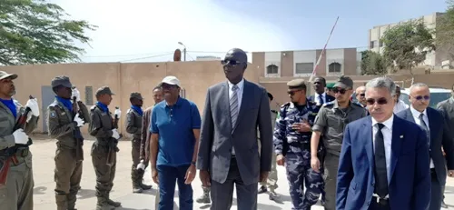 لحظة وصول وزير الاقتصاد ورئيس مجموعة البنك الإفريقي للتنمية إلى ولا?