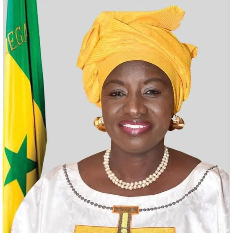 آمناتا توري: برلمانية سنغالية ورئيسة سابقة للحكومة 