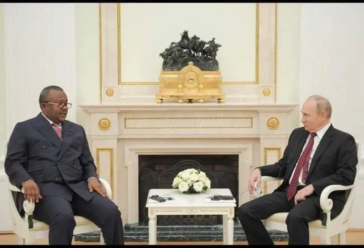 الرئيس البيساو غيني عمارو سيسوكو إمبالو والرئيس الروسي فلاديمير بوت